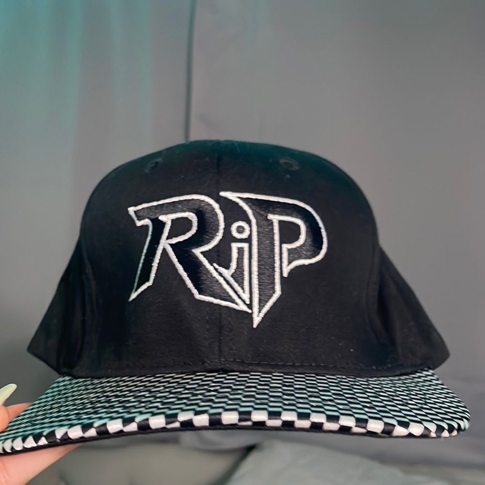 top level hat